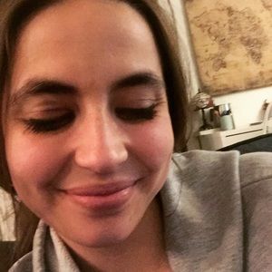 Meet your Posher, Julia